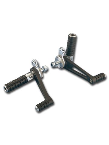 PEDANE ARRETRATE ADATTABILI CON PEDALINI PIEGHEVOLI IN GOMMA